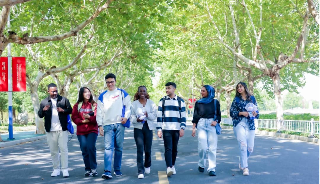 NUAA Jiangning Campus – students outdoors at modern campus facilities